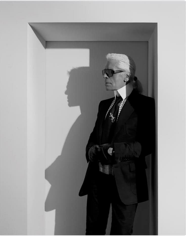 Karl Lagerfeld: el visionario que convirtió los bolsos en leyenda